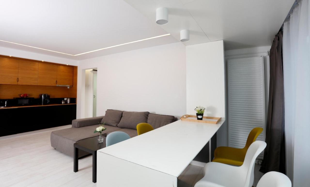Platinum Apartment With 2 Bedrooms Bucureşti Eksteriør bilde