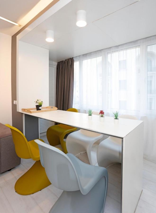 Platinum Apartment With 2 Bedrooms Bucureşti Eksteriør bilde