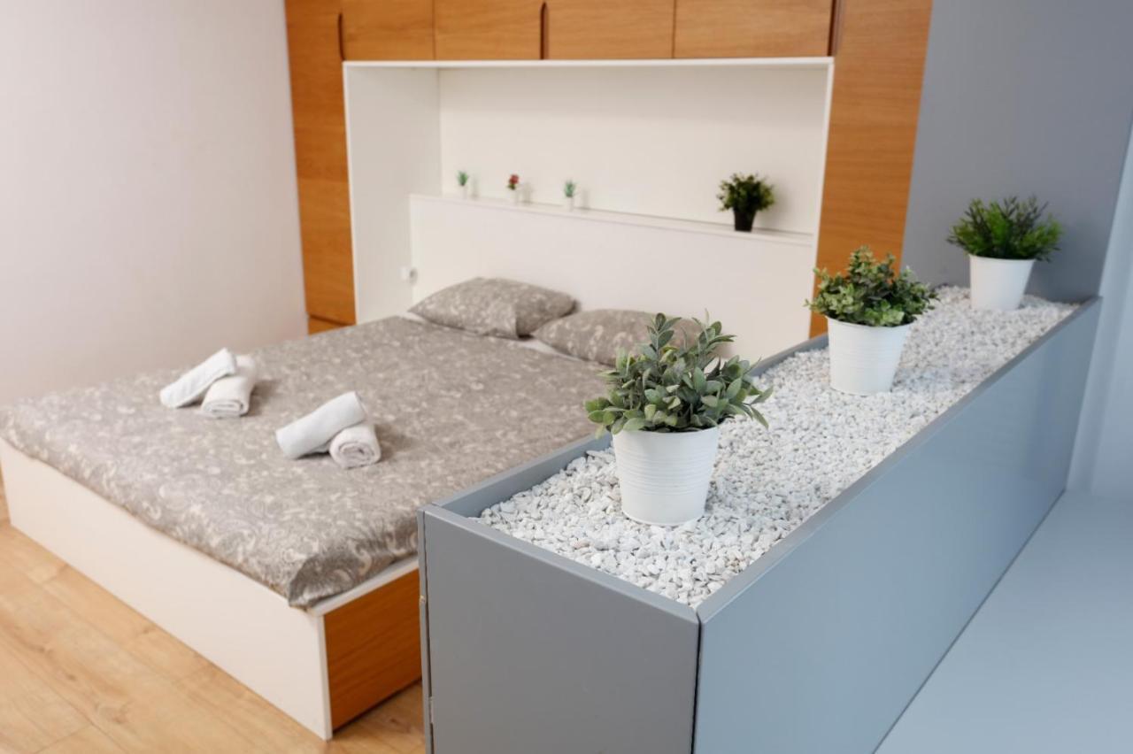 Platinum Apartment With 2 Bedrooms Bucureşti Eksteriør bilde