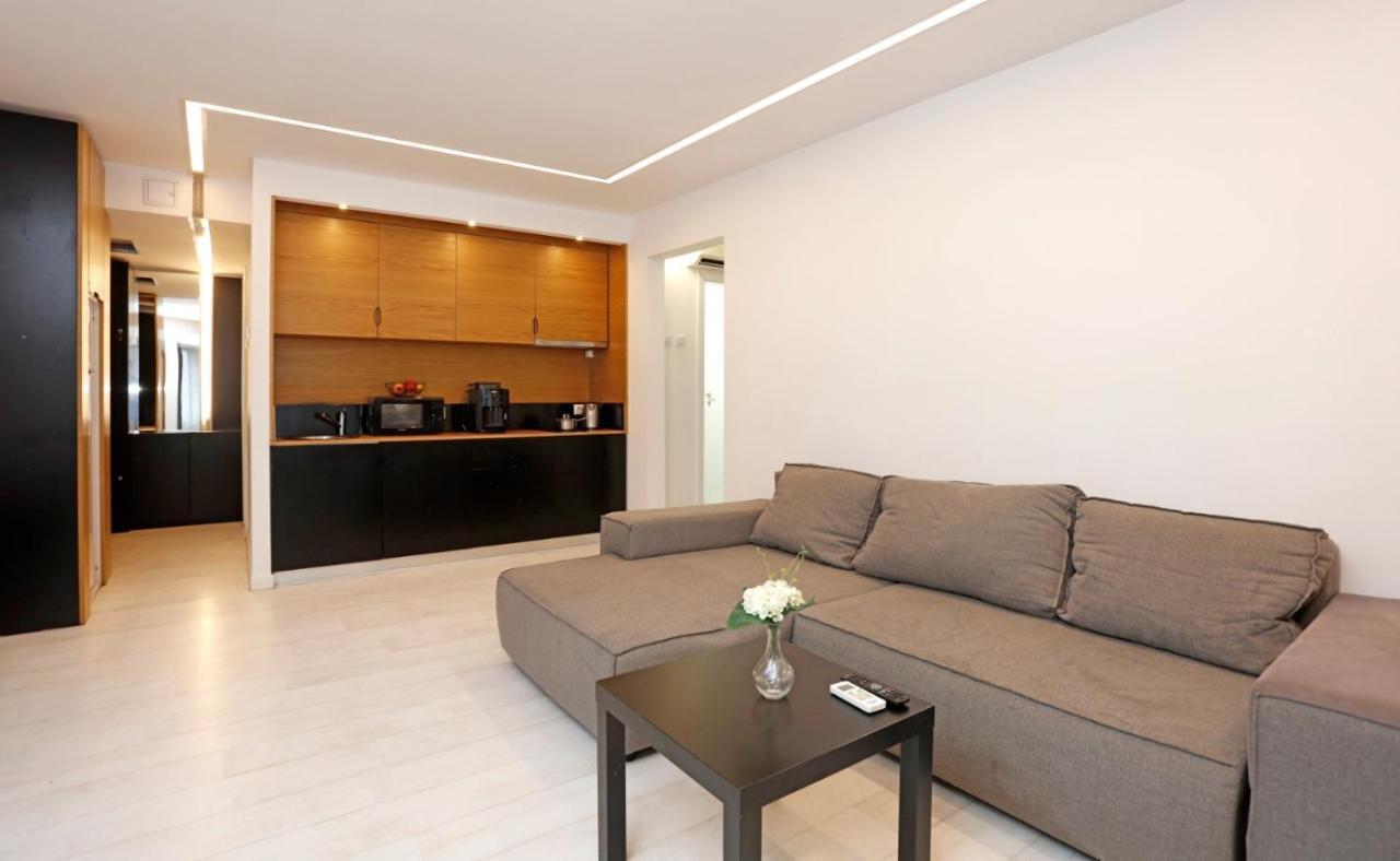 Platinum Apartment With 2 Bedrooms Bucureşti Eksteriør bilde